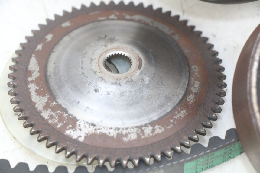 photo de KIT EMBRAGUE VARIADOR KYMCO AGILITY 4T 50 (2005 - 2018)