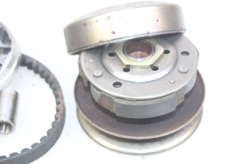photo de KIT EMBRAGUE VARIADOR KREIDLER FLORY CLASSIC 4T 50 (2013 - 2023)