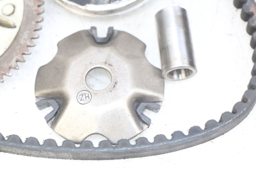 photo de KIT EMBRAGUE VARIADOR KREIDLER FLORY CLASSIC 4T 50 (2013 - 2023)