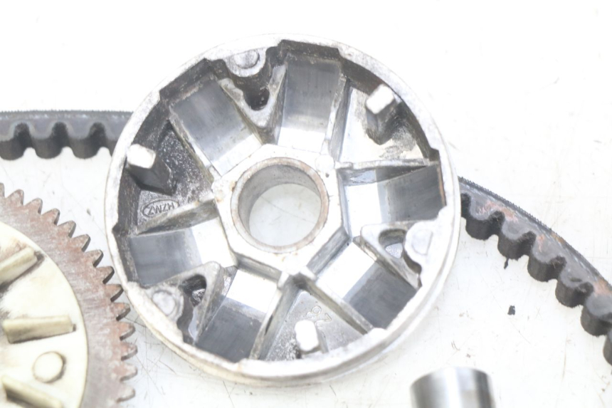 photo de KIT EMBRAGUE VARIADOR KREIDLER FLORY CLASSIC 4T 50 (2013 - 2023)