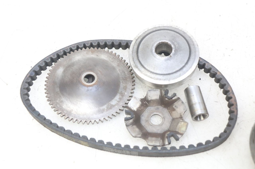 photo de KIT EMBRAGUE VARIADOR KREIDLER FLORY CLASSIC 4T 50 (2013 - 2023)
