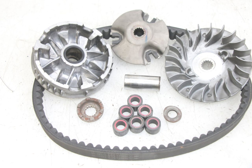photo de KIT EMBRAGUE VARIADOR YAMAHA BW'S BWS 125 (2010 - 2013)