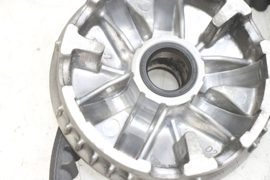 photo de KIT EMBRAGUE VARIADOR YAMAHA BW'S BWS 125 (2010 - 2013)