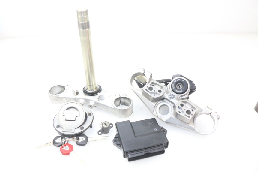 photo de KIT DE CERRADURA LLAVE CDI NEIMAN YAMAHA FJR ABS 1300 (2006 - 2012)