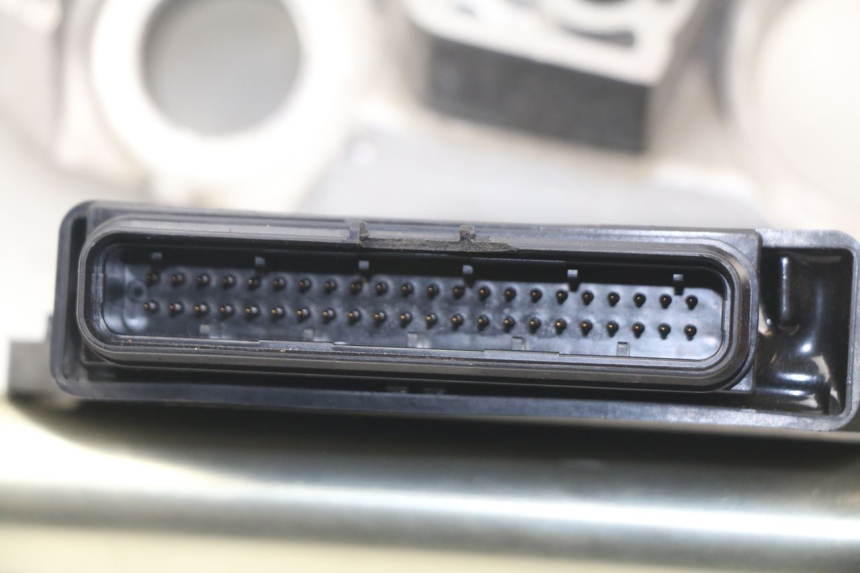 photo de KIT DE CERRADURA LLAVE CDI NEIMAN YAMAHA FJR ABS 1300 (2006 - 2012)