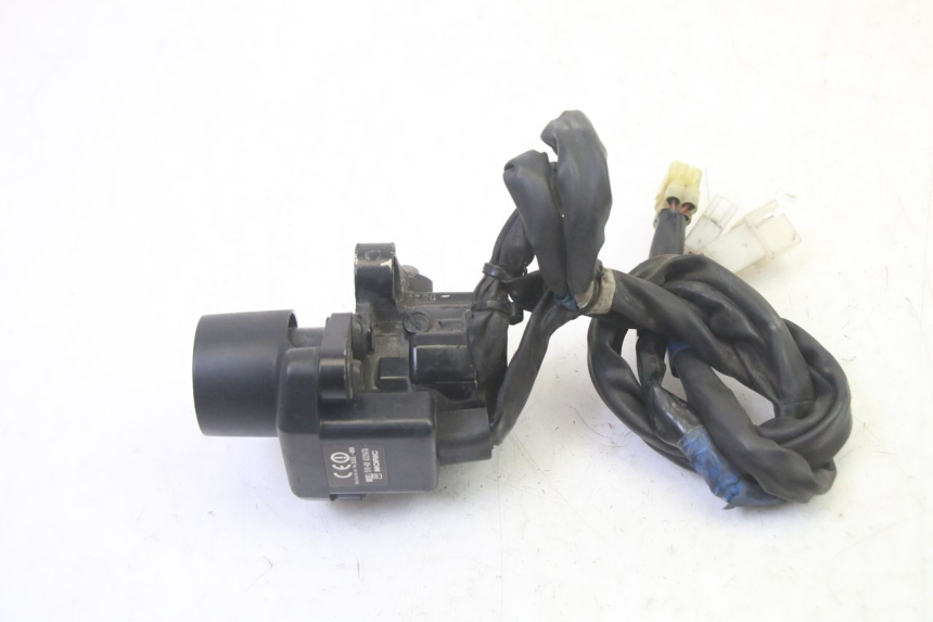photo de KIT DE CERRADURA CLAVE CDI NEIMAN YAMAHA FZ6 N FAZER 600 (2004 - 2006)