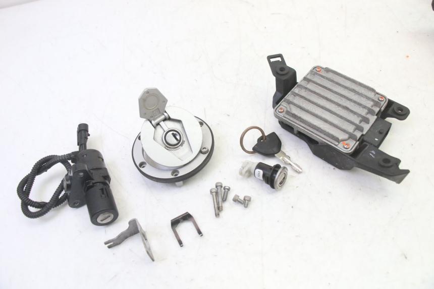 photo de KIT DE LLAVES CDI BMW G310 R 310 (2016 - 2020)
