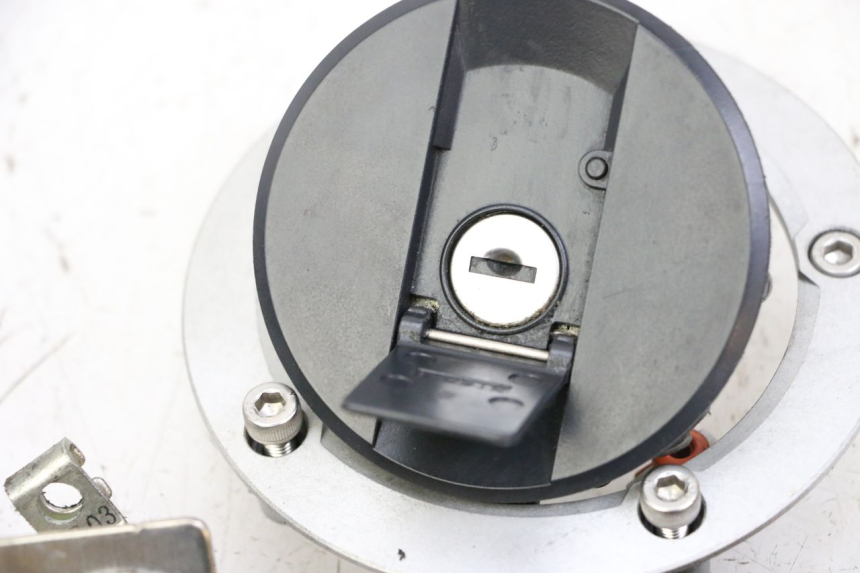 photo de KIT DE LLAVES CDI SUZUKI GSR 750 (2011 - 2017)