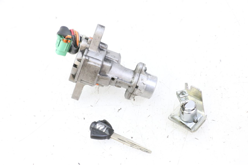 photo de KIT DE LLAVES CDI SUZUKI GSR 750 (2011 - 2017)