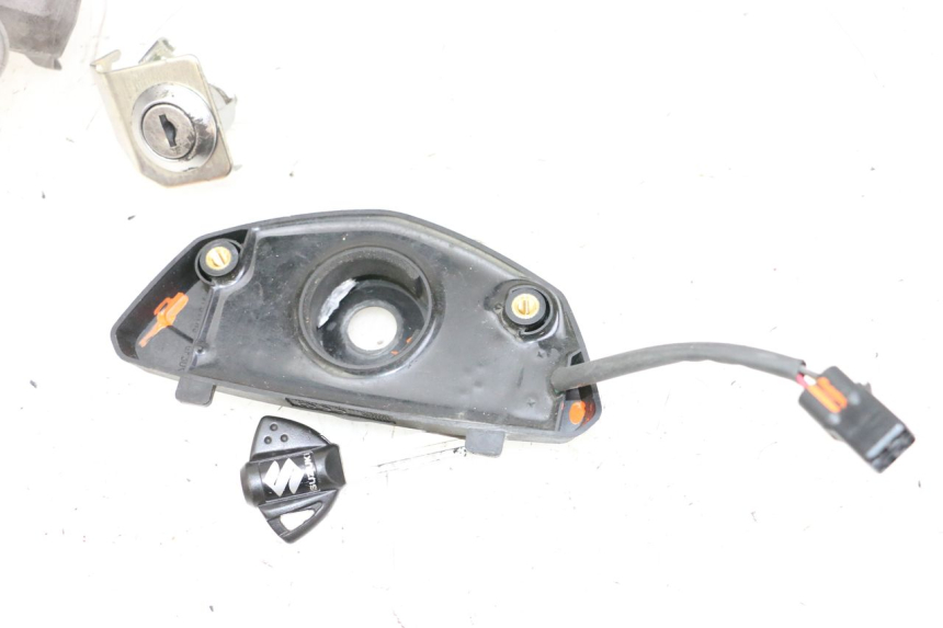 photo de KIT DE LLAVES CDI SUZUKI GSR 750 (2011 - 2017)