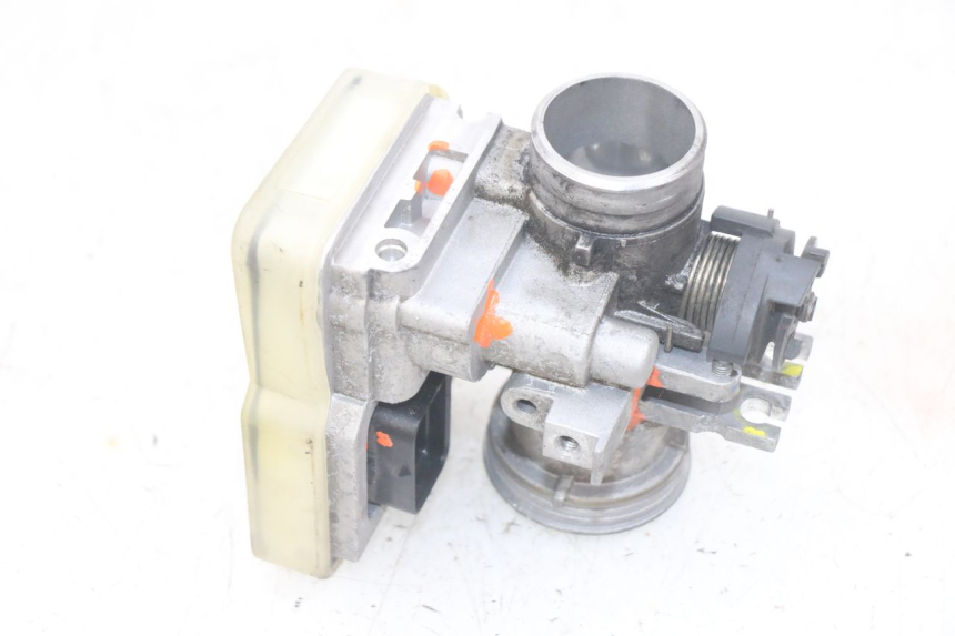 photo de KIT DE LLAVES CDI PIAGGIO MP3 HPE 300 (2019 - 2026) - Detalles de los puntos de fijación