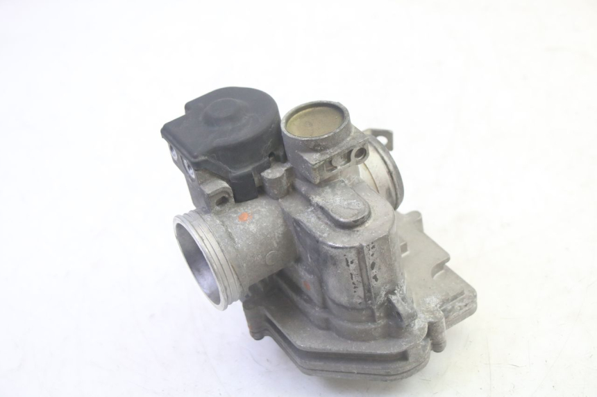 photo de KIT DE LLAVES CDI PIAGGIO MP3 500 (2016 - 2018) - Primer plano de alta resolución