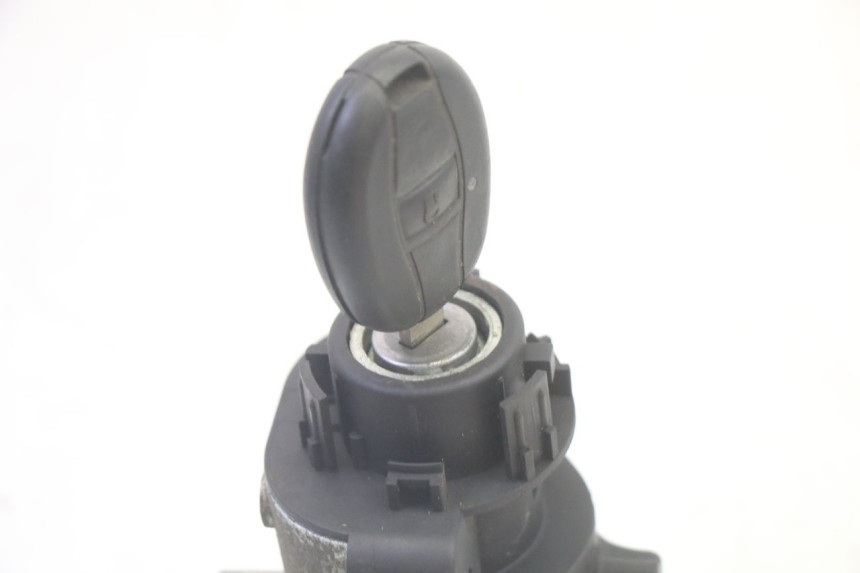 photo de KIT DE LLAVES CDI PIAGGIO MP3 RL 250 (2007 - 2010) - Zoom sobre los componentes