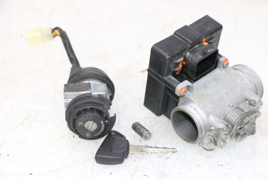 photo de KIT DE LLAVES CDI PEUGEOT SATELIS 125 (2013 - 2018) - Vista principal