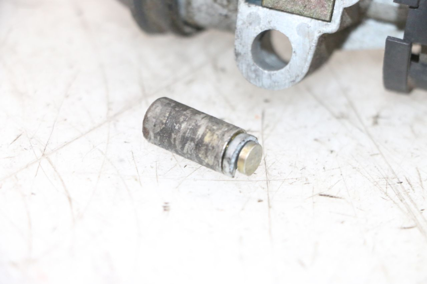 photo de KIT DE LLAVES CDI PEUGEOT SATELIS 125 (2013 - 2018) - Primer plano de alta resolución