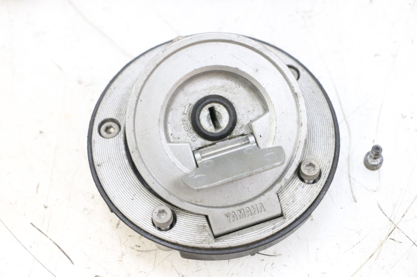 photo de KIT DE LLAVES CDI YAMAHA TDM ABS 900 (2002 - 2014) - Primer plano de alta resolución