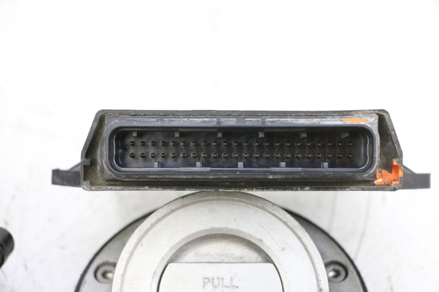 photo de KIT DE LLAVES CDI YAMAHA TDM ABS 900 (2002 - 2014) - Enfoque en la estructura