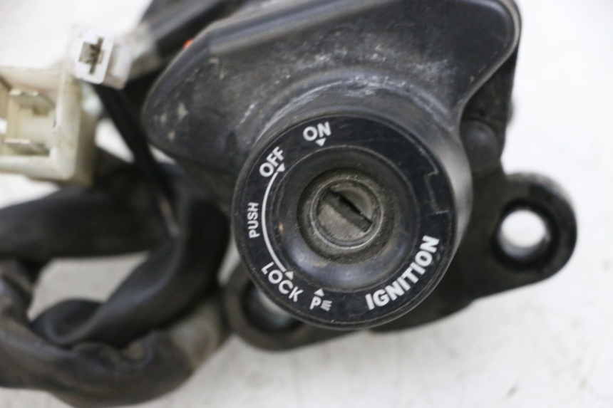 photo de KIT DE LLAVES CDI YAMAHA TDM ABS 900 (2002 - 2014) - Marcados y referencias originales