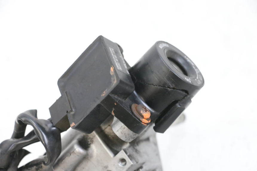 photo de KIT DE CERRADURA LLAVE CDI NEIMAN YAMAHA XMAX X-MAX 125 (2006 - 2009) - Perfil de la pieza de repuesto