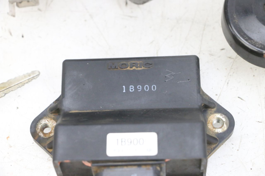 photo de KIT DE CERRADURA LLAVE CDI NEIMAN YAMAHA XMAX X-MAX 125 (2006 - 2009) - Vista principal