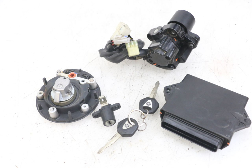 photo de KIT DE CERRADURA LLAVE CDI NEIMAN YAMAHA TDM ABS 900 (2002 - 2014)