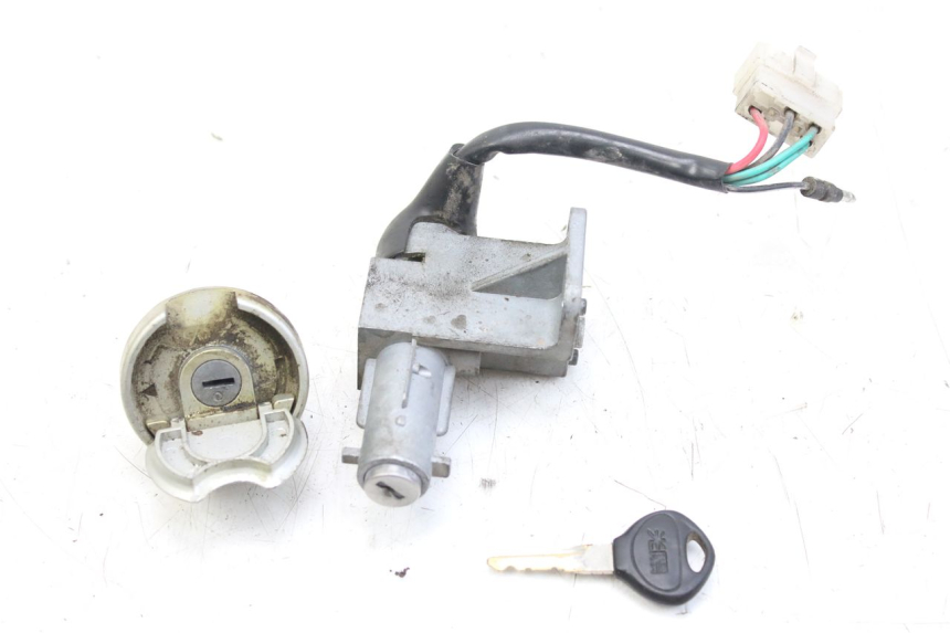 photo de KIT DE CERRADURA Y LLAVE NEIMAN KYMCO AGILITY 4T 50 (2005 - 2018)