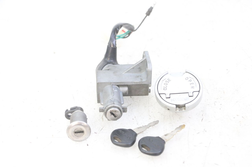 photo de KIT DE CERRADURA Y LLAVE NEIMAN KYMCO AGILITY 4T 50 (2005 - 2018)