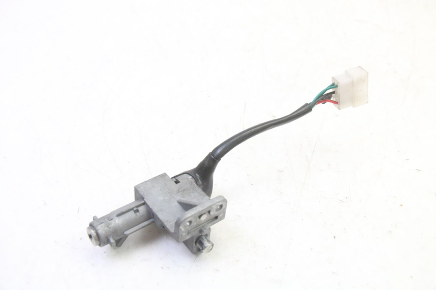 photo de KIT DE CERRADURA Y LLAVE NEIMAN KYMCO AGILITY 4T 50 (2005 - 2018)