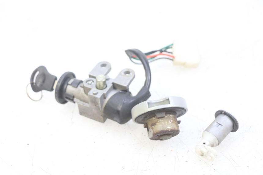 photo de KIT DE CERRADURA Y LLAVE NEIMAN BAOTIAN BT 49 QT-9 50 (2006 - 2010)