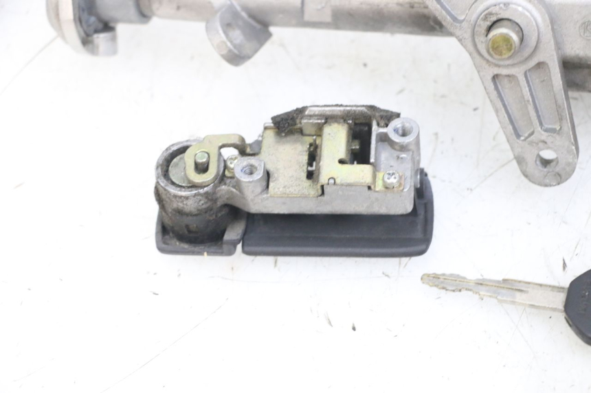 photo de KIT DE LLAVES SUZUKI BURGMAN 125 (2007 - 2014) - Vista general del producto