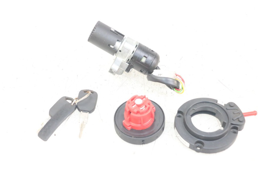 photo de KIT DE CERRADURA Y LLAVE NEIMAN FANTIC XM PERFORMANCE 2T 50 (2021 - 2022)