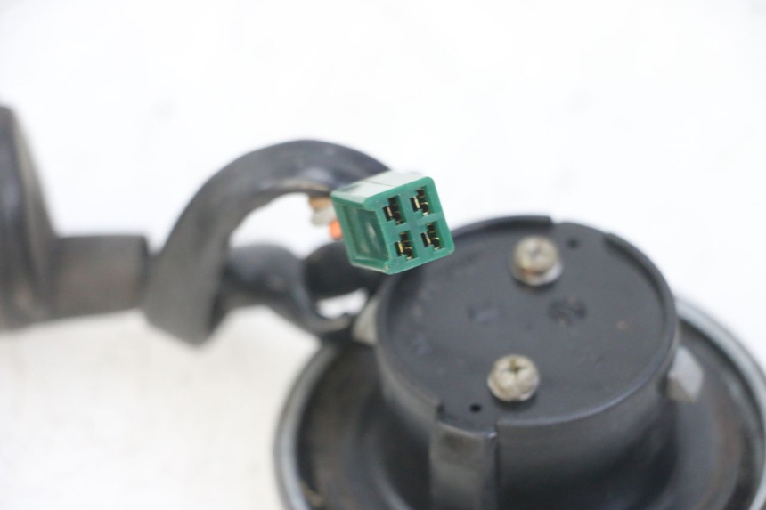 photo de KIT DE CERRADURA CON LLAVE NEIMAN SUZUKI GN 125 (1997 - 2000)