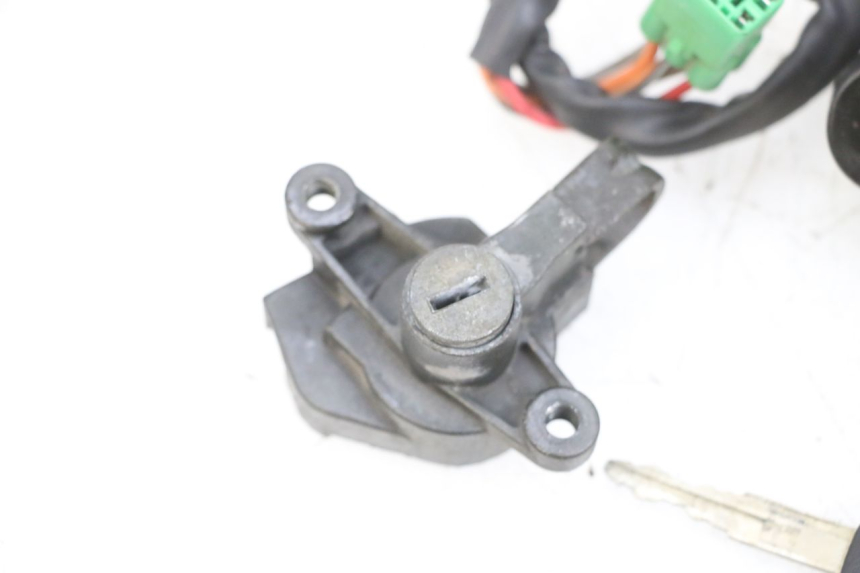photo de KIT DE LLAVES SUZUKI GSF N BANDIT 600 (1996 - 1999) - Recambio usado revisado