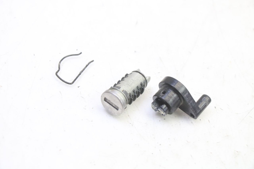 photo de KIT DE LLAVES PIAGGIO LIBERTY 4T 50 (2009 - 2015)