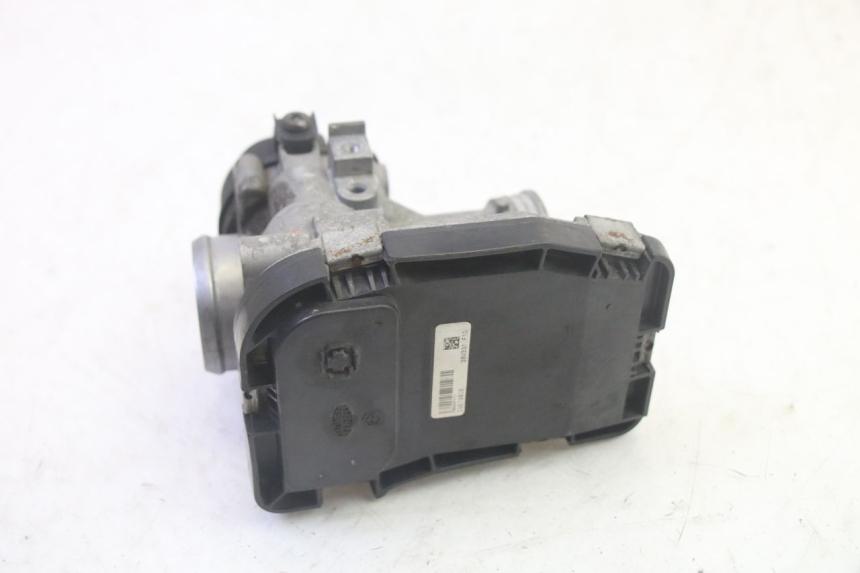 photo de KIT DE LLAVES PIAGGIO MP3 HPE 350 (2018 - 2020) - Ángulo de visión alternativo