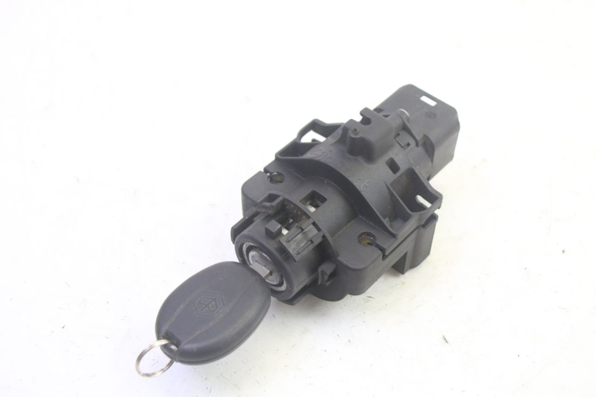 photo de KIT DE LLAVES PIAGGIO MP3 HPE 350 (2018 - 2020) - Vista general del producto