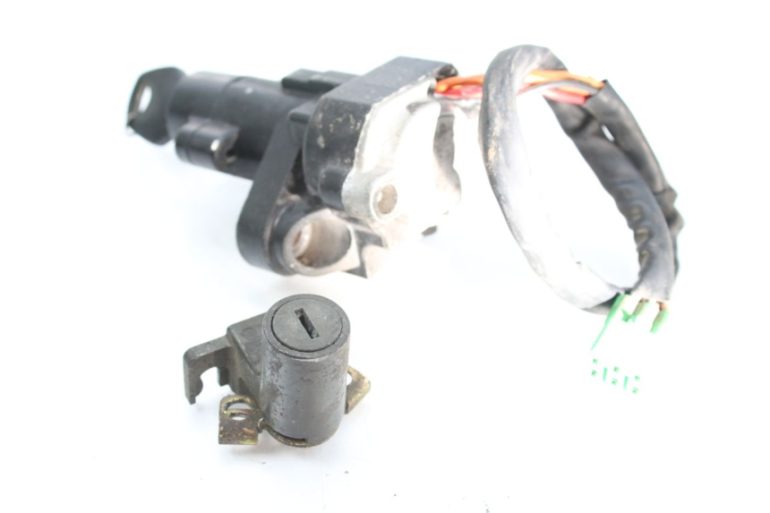 photo de KIT DE CERRADURA Y LLAVE NEIMAN SUZUKI TLS TL S 1000 (1997 - 2001)