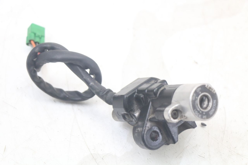 photo de KIT DE CERRADURA Y LLAVE NEIMAN SUZUKI SV N 650 (1999 - 2002)