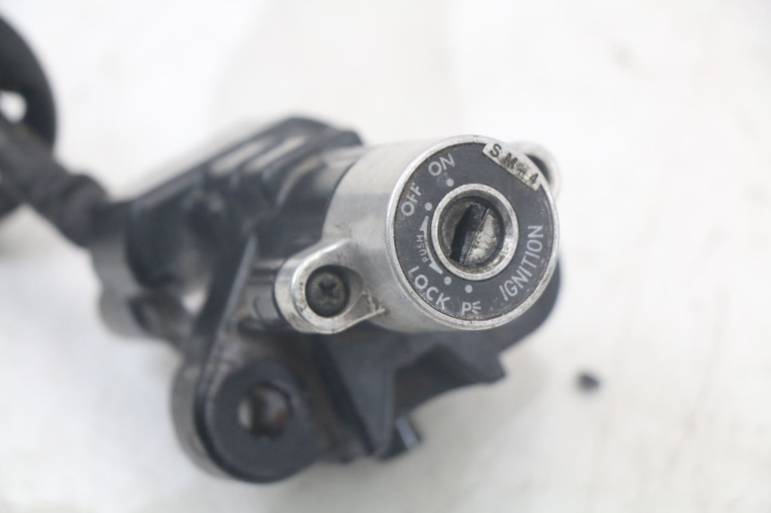 photo de KIT DE CERRADURA Y LLAVE NEIMAN SUZUKI SV N 650 (1999 - 2002)