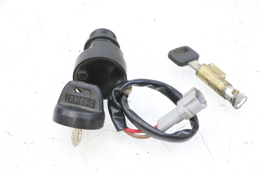 photo de KIT DE LLAVES YAMAHA YFM R RAPTOR 250 (2008 - 2014) - Primer plano técnico