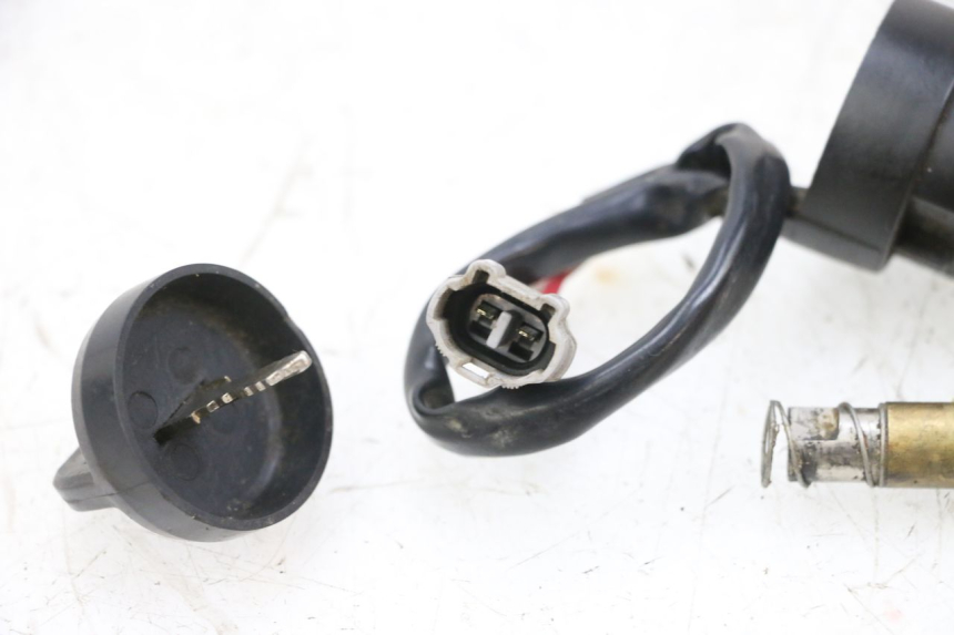 photo de KIT DE LLAVES YAMAHA YFM R RAPTOR 250 (2008 - 2014) - Detalles de los puntos de fijación