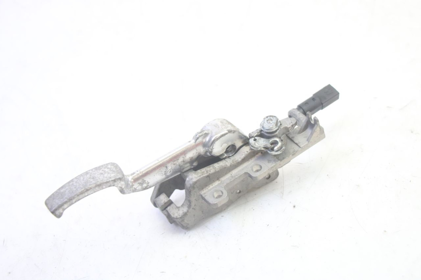 photo de PALANCA DE FRENO DE ESTACIONAMIENTO PIAGGIO MP3 RL 250 (2007 - 2010) - Zoom estado de uso