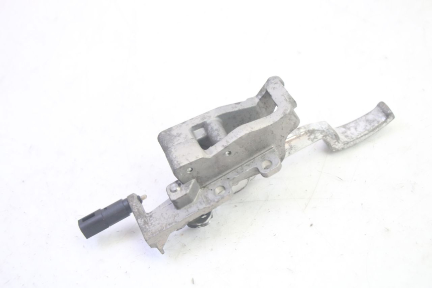 photo de PALANCA DE FRENO DE ESTACIONAMIENTO PIAGGIO MP3 RL 250 (2007 - 2010) - Primer plano técnico