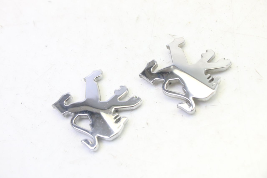 photo de LOGOTIPO DE LA MARCA PEUGEOT SATELIS 125 (2006 - 2009)