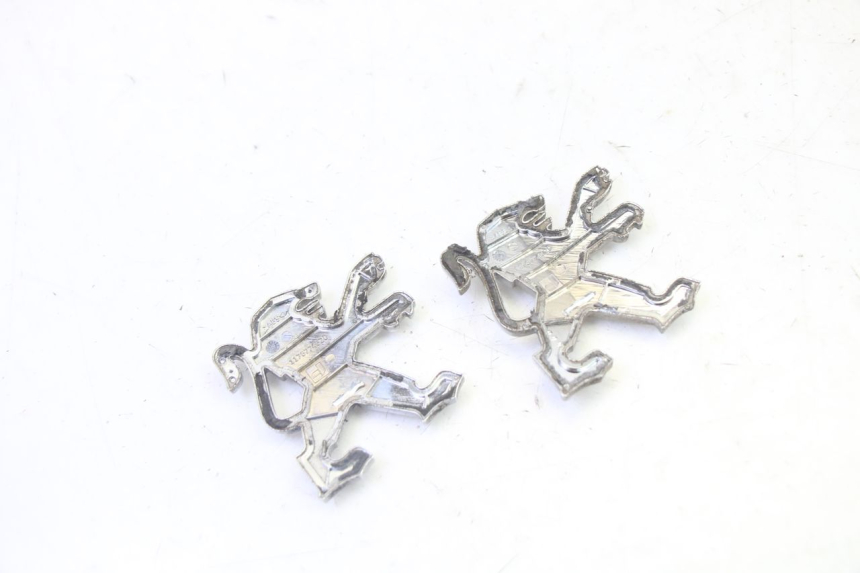 photo de LOGOTIPO DE LA MARCA PEUGEOT SATELIS 125 (2006 - 2009)