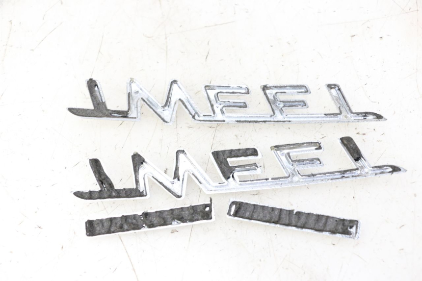 photo de LOGOTIPO DE LA MARCA PEUGEOT TWEET PRO CARGO 50 (2018 - 2020)