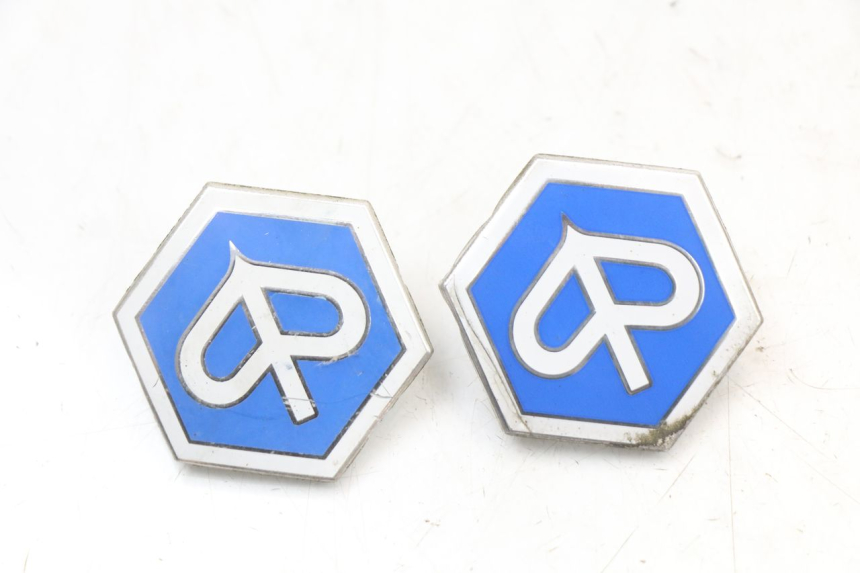 photo de LOGOTIPO DE LA MARCA PIAGGIO X10 125 (2012 - 2017)