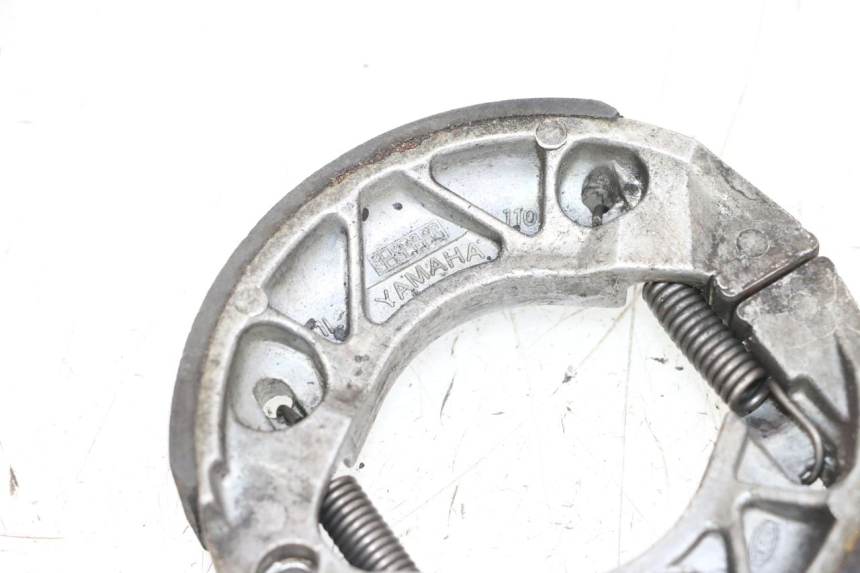 photo de ZAPATA DE FRENO MBK BOOSTER SPIRIT NAKED 50 (2004 - 2017) - Otra perspectiva