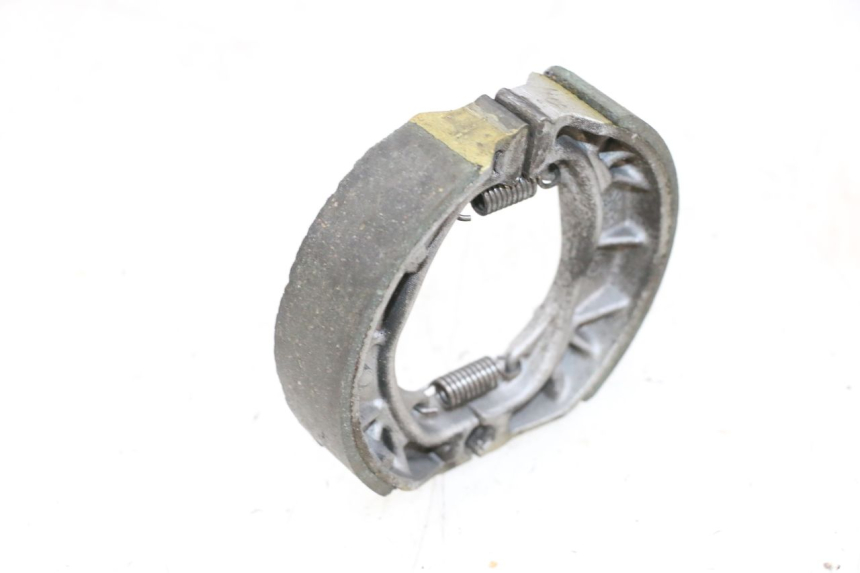 photo de ZAPATA DE FRENO PEUGEOT KISBEE 2T 50 (2010 - 2017) - Zoom estado de uso