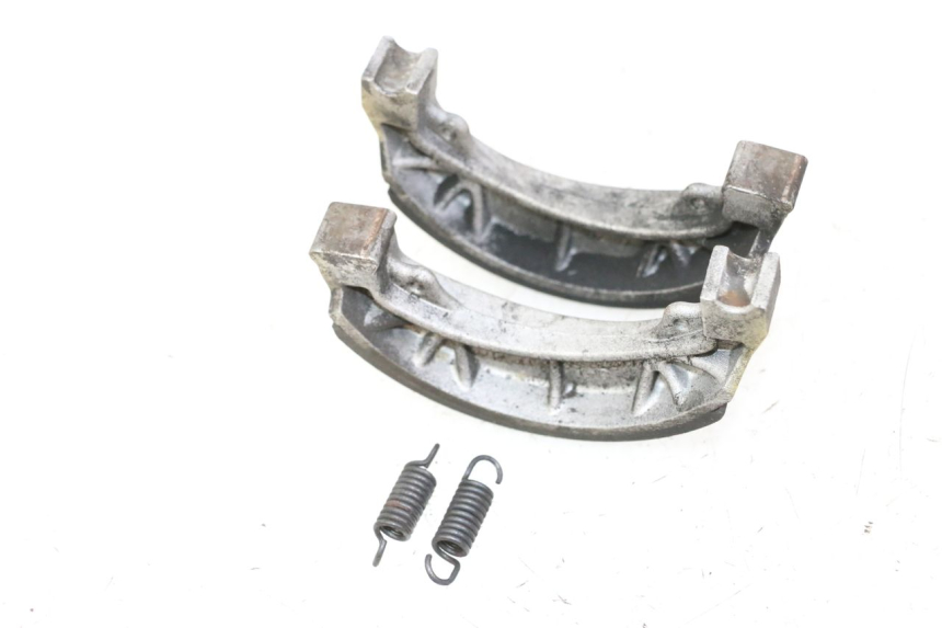 photo de ZAPATA DE FRENO PEUGEOT KISBEE 4T 50 (2018 - 2022)